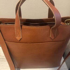 NWT English Saddle Madewell Transport Bag with Zipper Closure